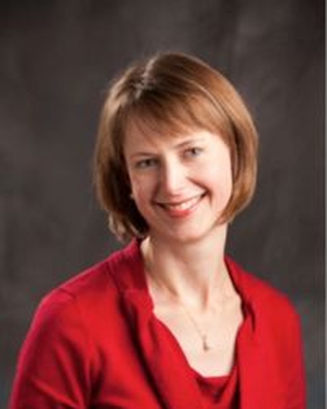 Dr. Mary Bennett — 課程導師